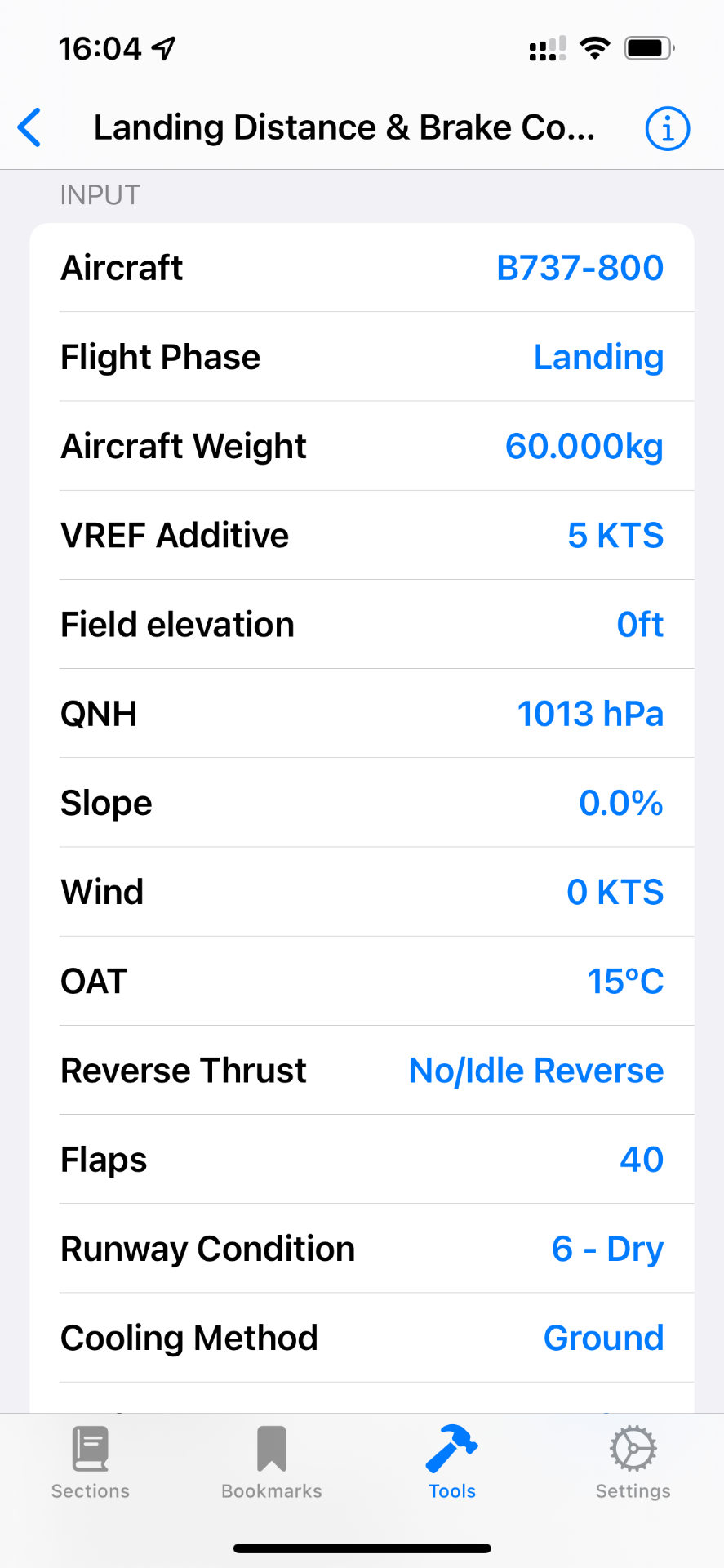 Landing distance and brake cooling calculator in the B737 PRH app